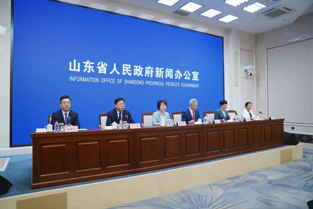 答记者问山东发挥文物铸牢中华民族共同体意识作用举办特展和讲解员