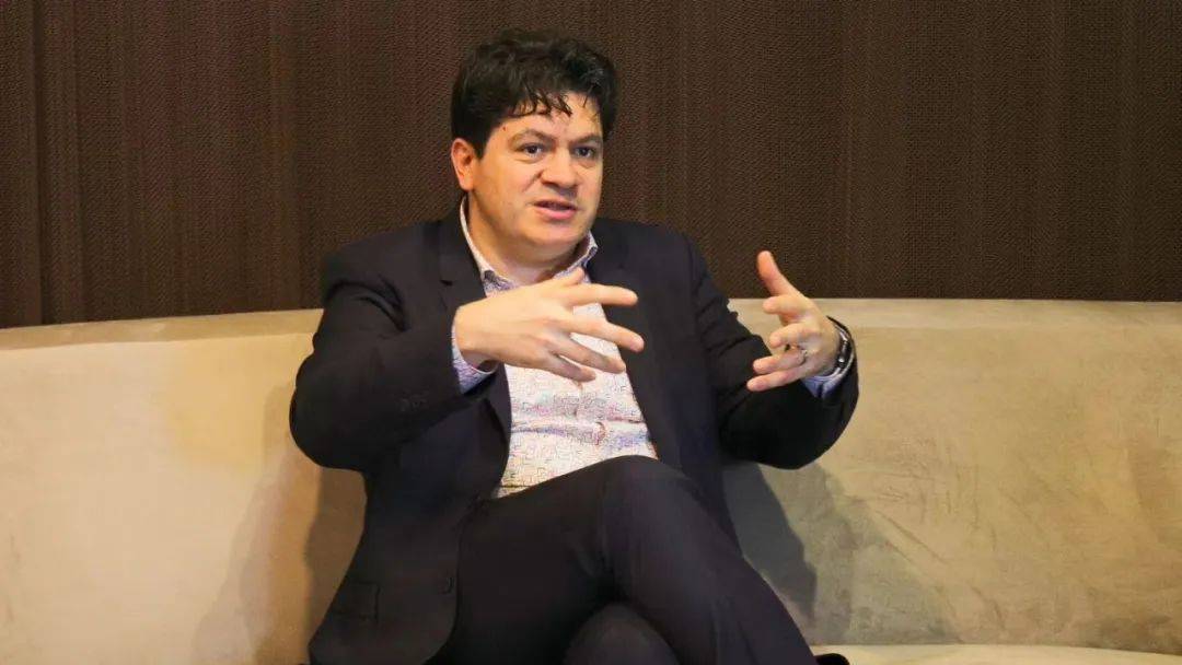 现场格莱美奖得主麦瑟拉执棒全套勃拉姆斯交响曲在沪首演