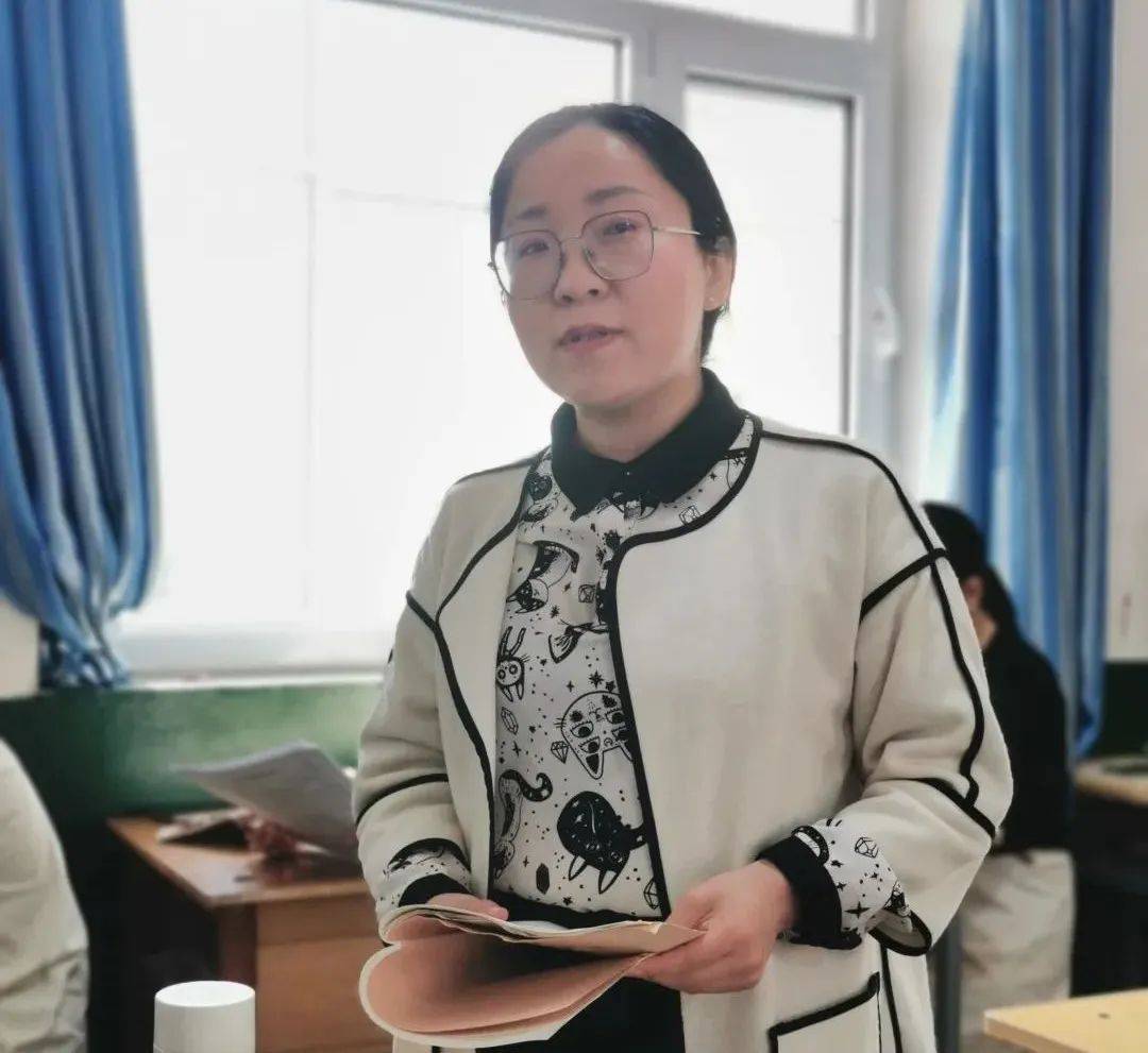 名师引领共研磨靶向指导觅良方保定七中语文组开展一模试卷听评课活动
