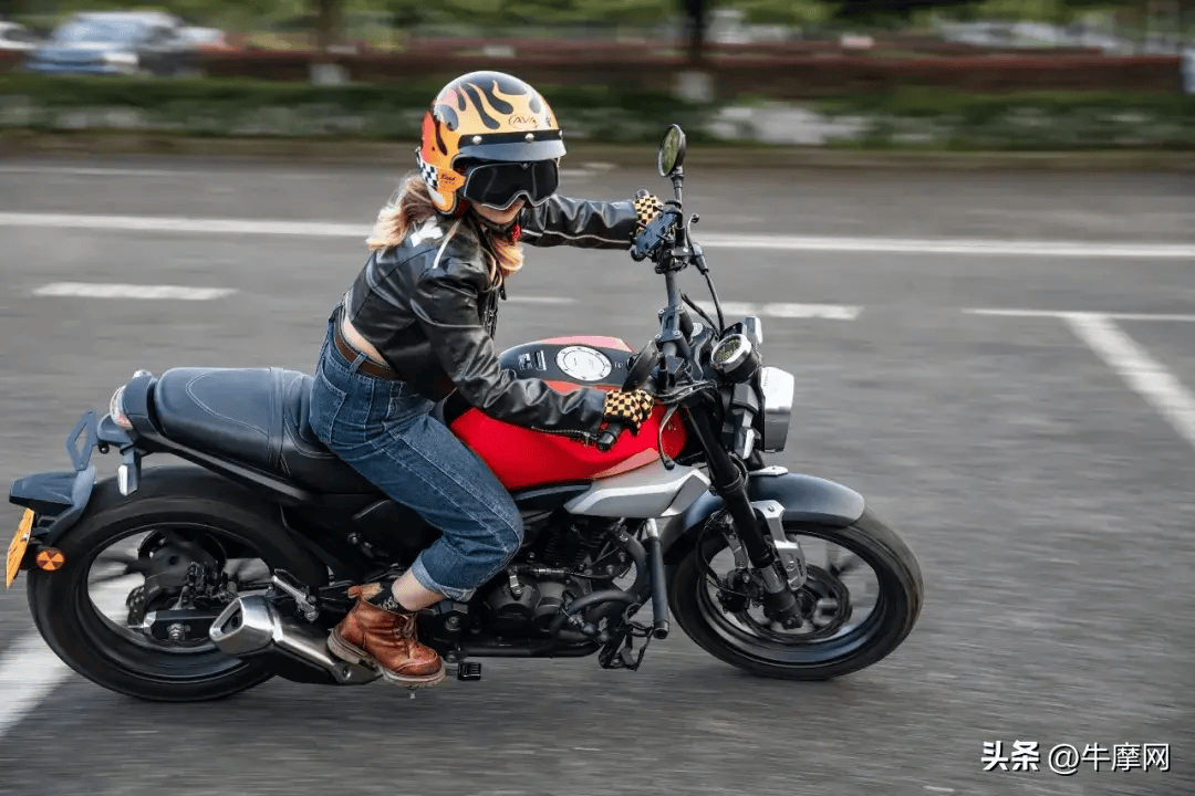 两万七千公里,气质依旧|新大洲本田运动复古cbf190tr旧车新骑_搜狐