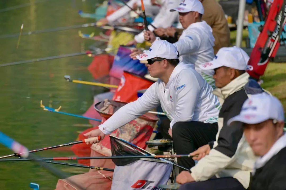 地点:大沙江水库"渔"乐无穷湘赣钓友赛活动六最简单的快乐触手可及捉