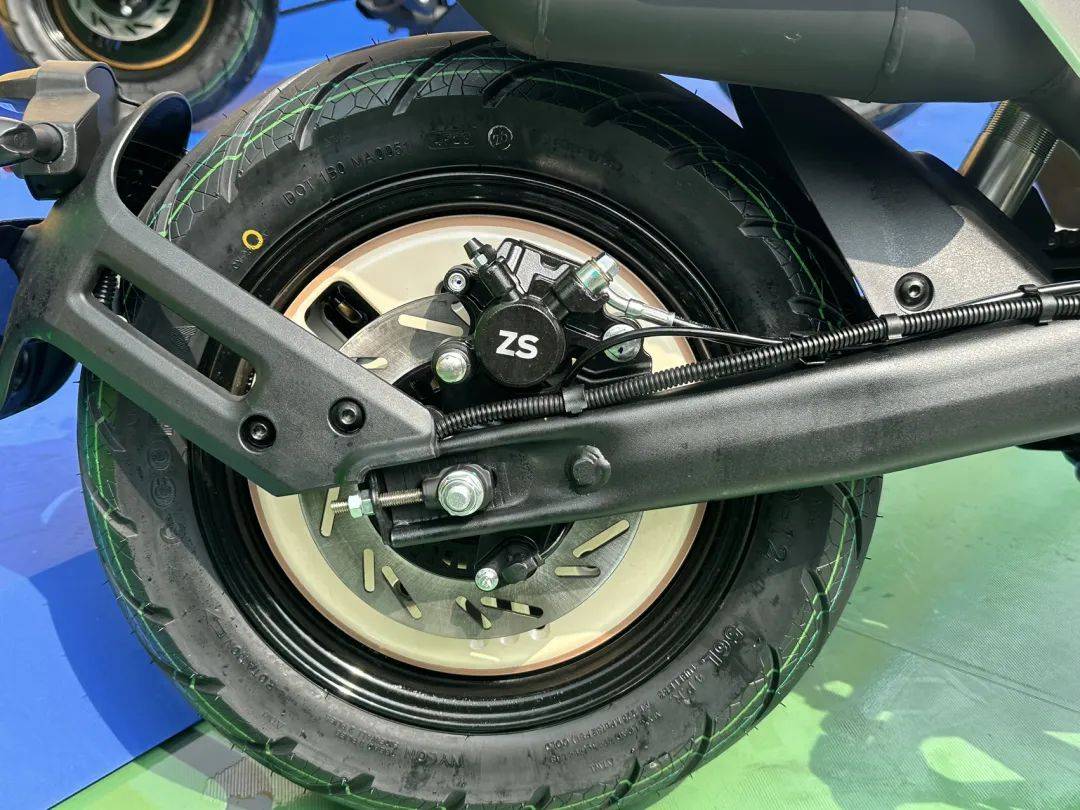 250ml的复古踏板,150ml的个性玩具,电动越野……宗申多款新车型亮相