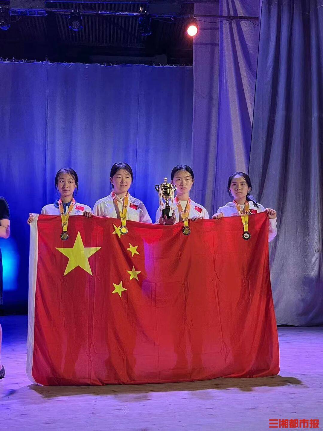 小学数学成绩在及格边缘,如今她收获女子数学奥赛大满贯