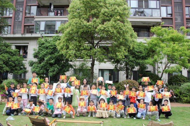 杭州市笕桥花园小学开展"书香校园"亲子阅读分享活动