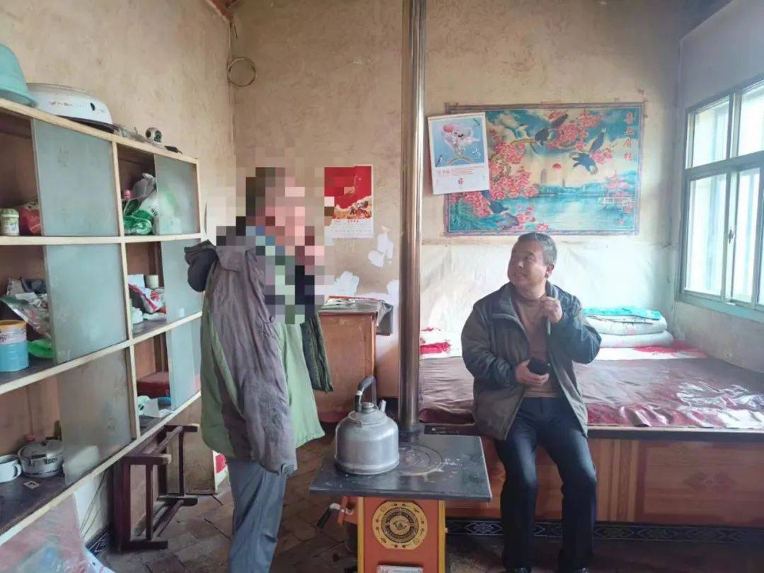 67通渭县马营镇开展第二季度吸毒人员走访活动