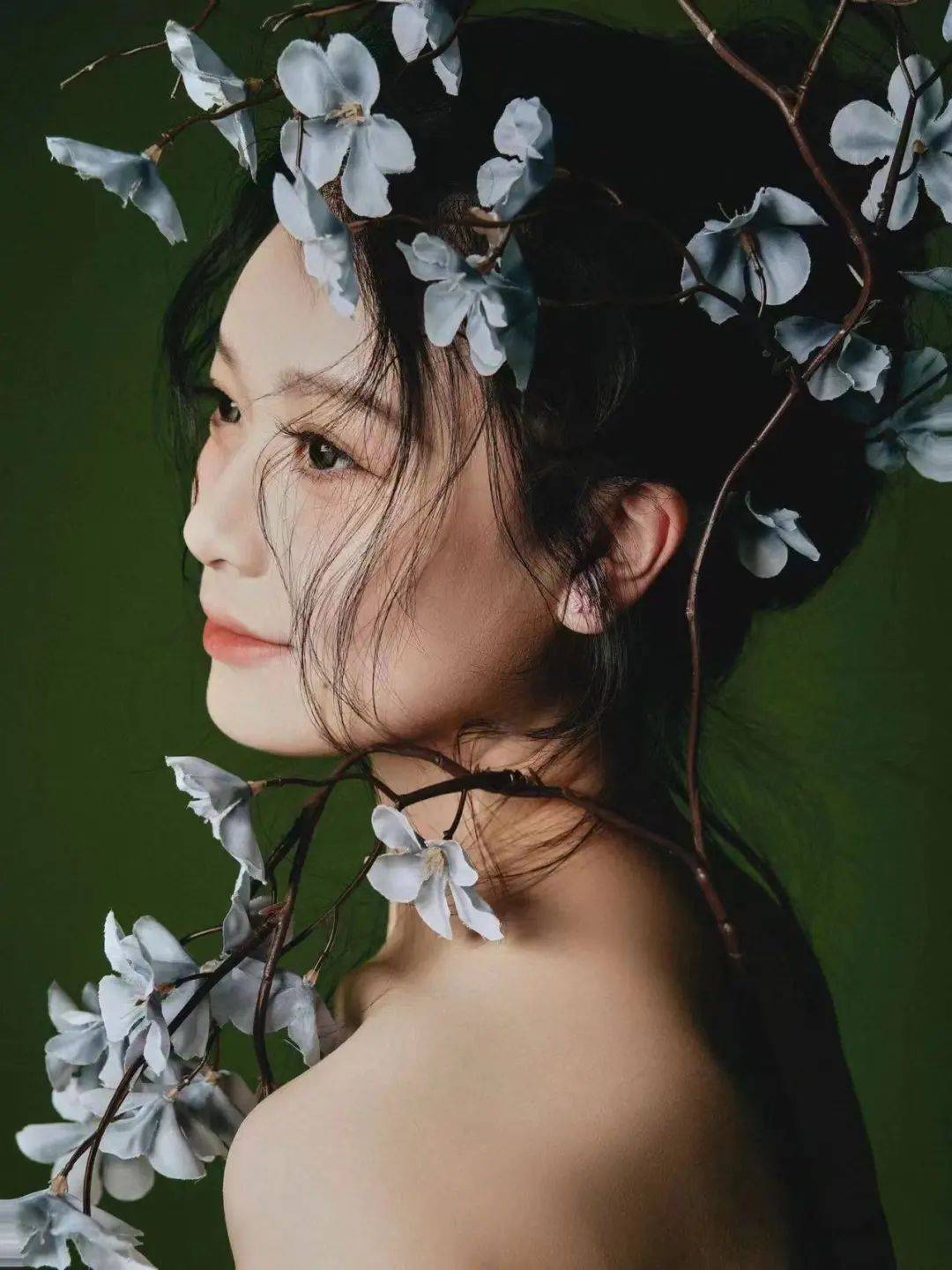 英李娅胡春万李茂漾苏俊袁璐瑶王帅宁小桃李驰欧显佩张圣杰胡艺凡余昊