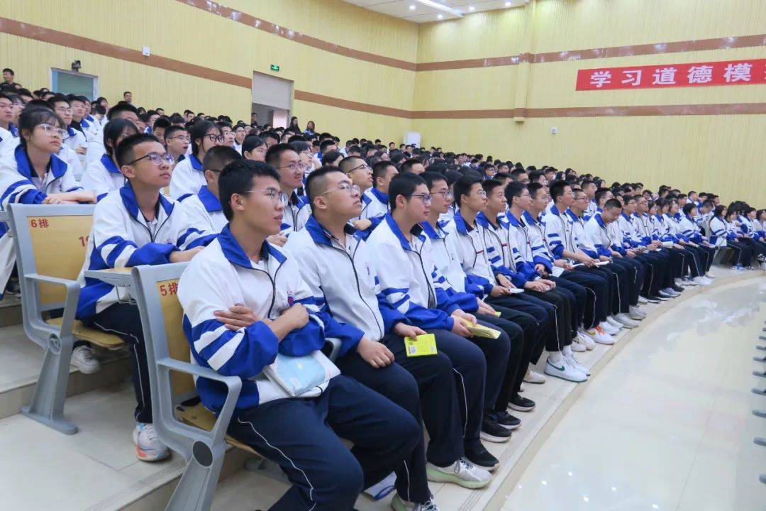 【名校进冀中】近三十所知名高校走进冀州中学