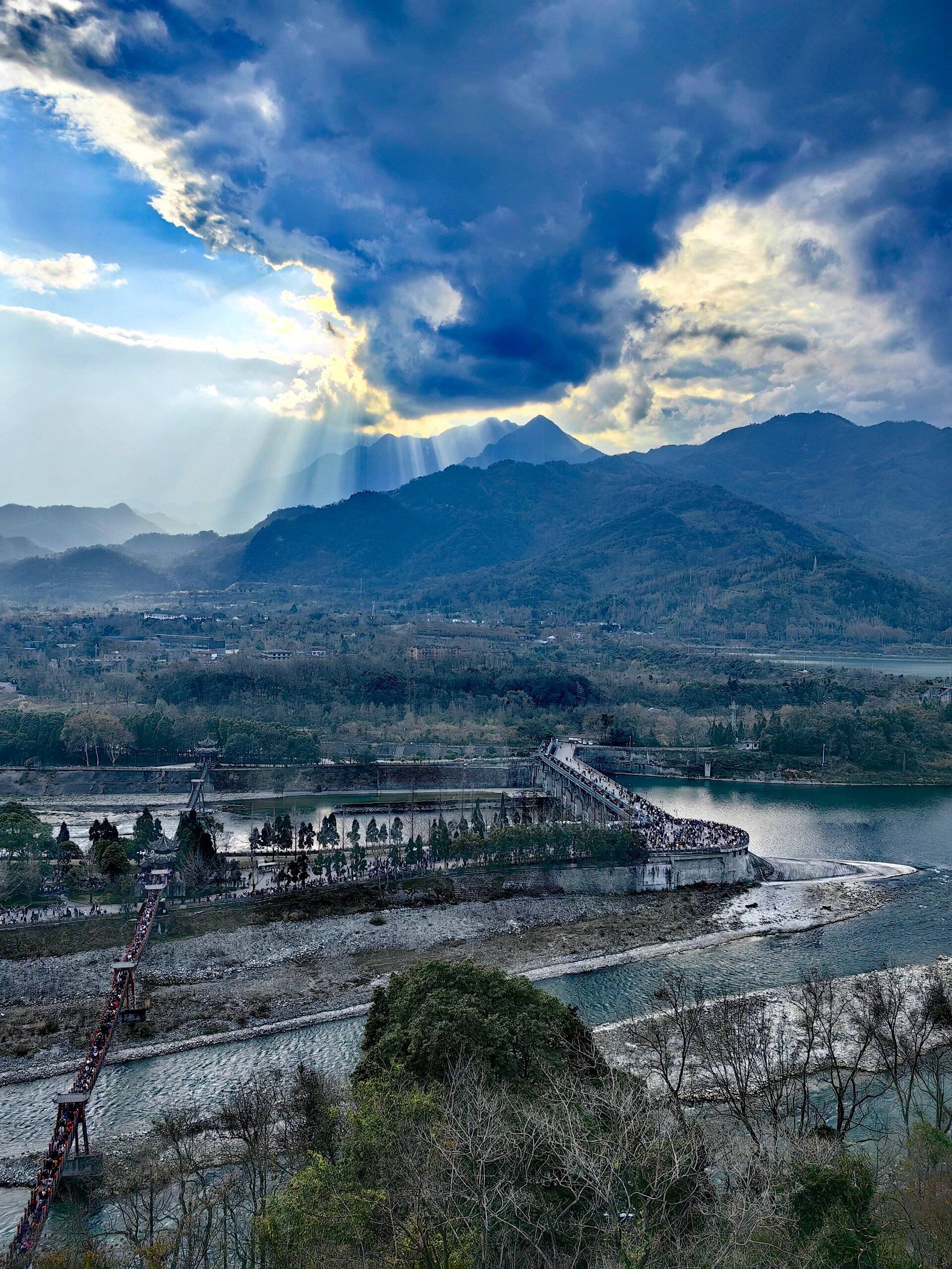 玉门到成都旅游团 ,80%的人都不知道的游玩攻略