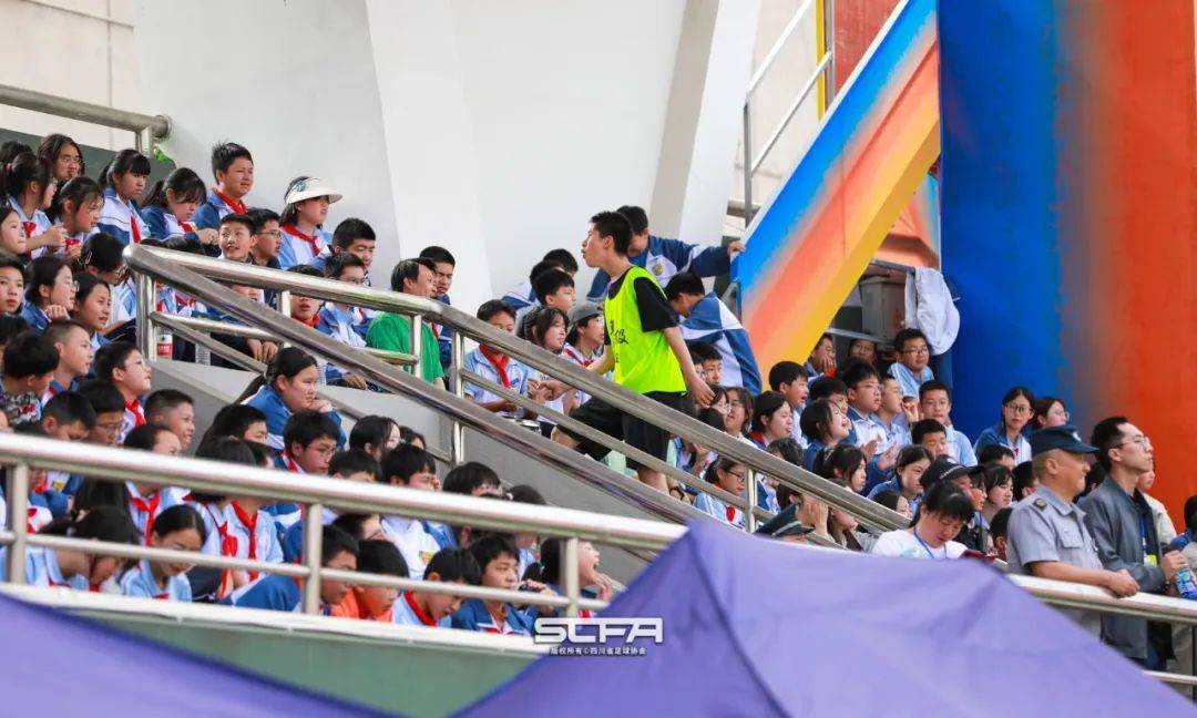 "贡嘎杯"足球联赛总决赛初中组决赛队伍出炉_四川省_主场_资中县
