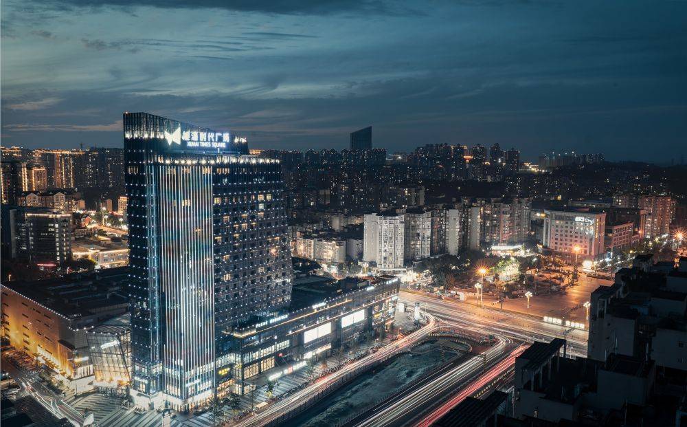 创响城市品牌 海底捞为家乡四川简阳代言