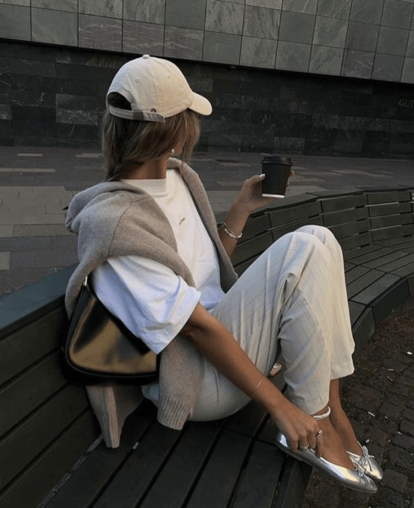 com具体的品牌有很多可以选,上至 chanel 这样的大牌,下至 zara 这样