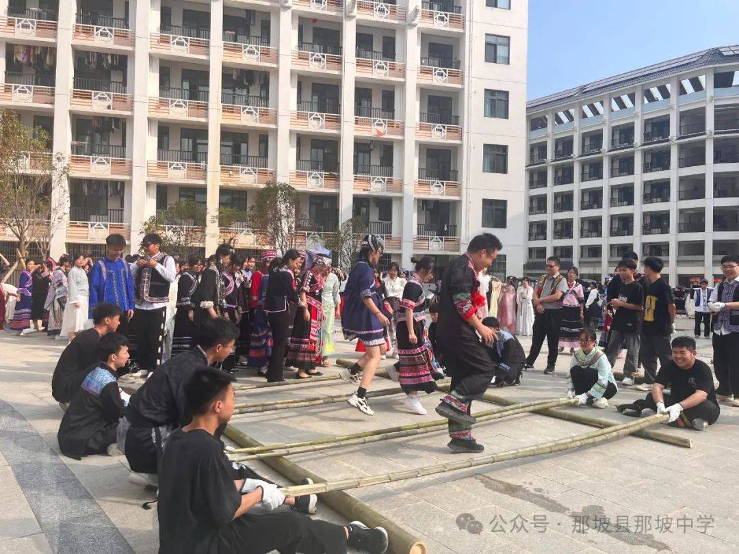 潮聚三月三,欢庆在那中 | 那坡中学第六届民族团结文化节系列报道(一)