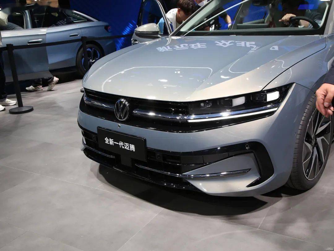 全面年轻化 北京车展体验大众全新迈腾