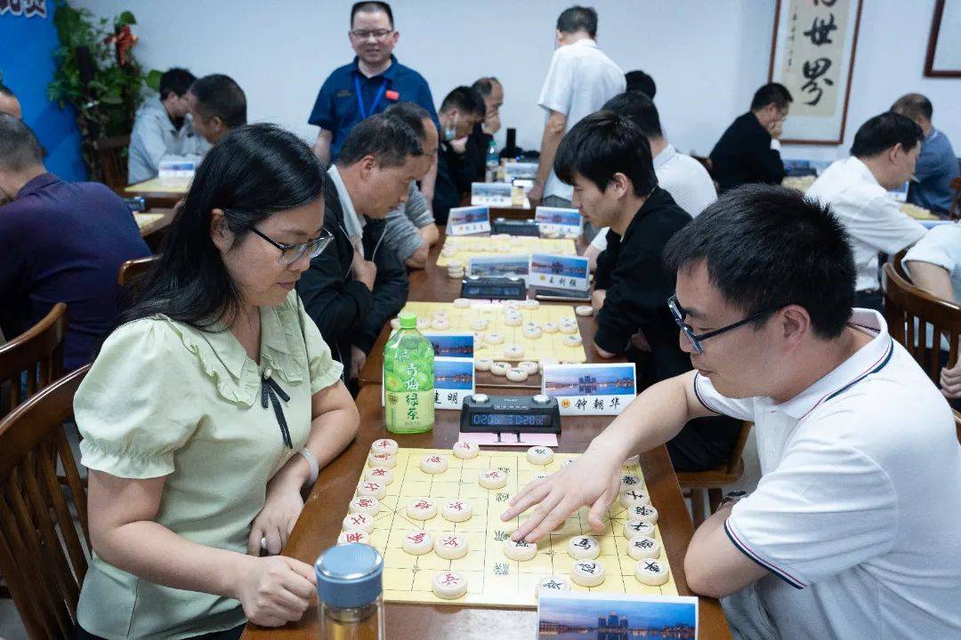 赣州市第二届职工体育节暨南康区庆"五一"职工象棋比赛在区体育公园