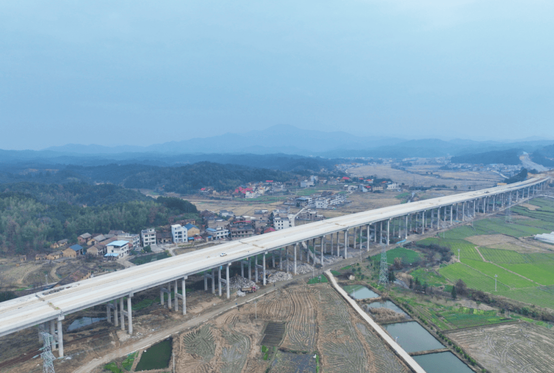海南,浙江,湖南,"千名工程师进课堂 "活动在各项目广泛开展(四)