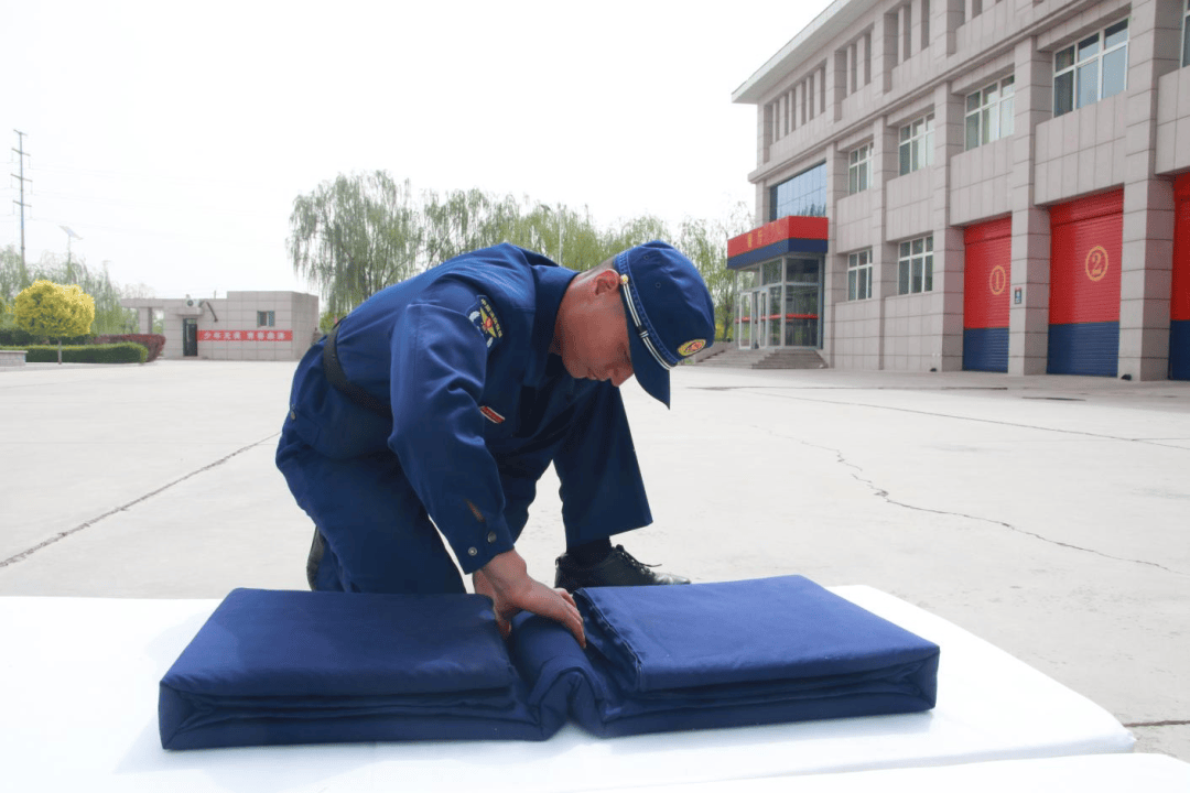 新训动态 || 银川市消防救援支队新训队组织开展内务评比竞赛