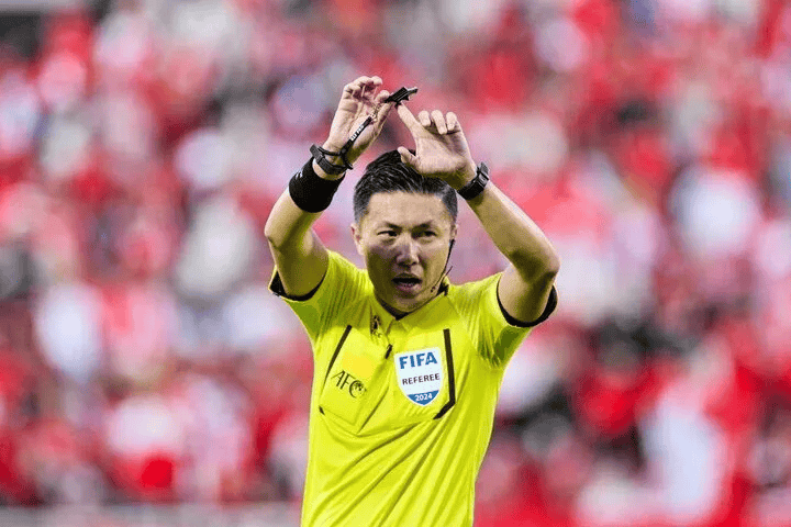 沈寅豪,中国裁判"第三极"?