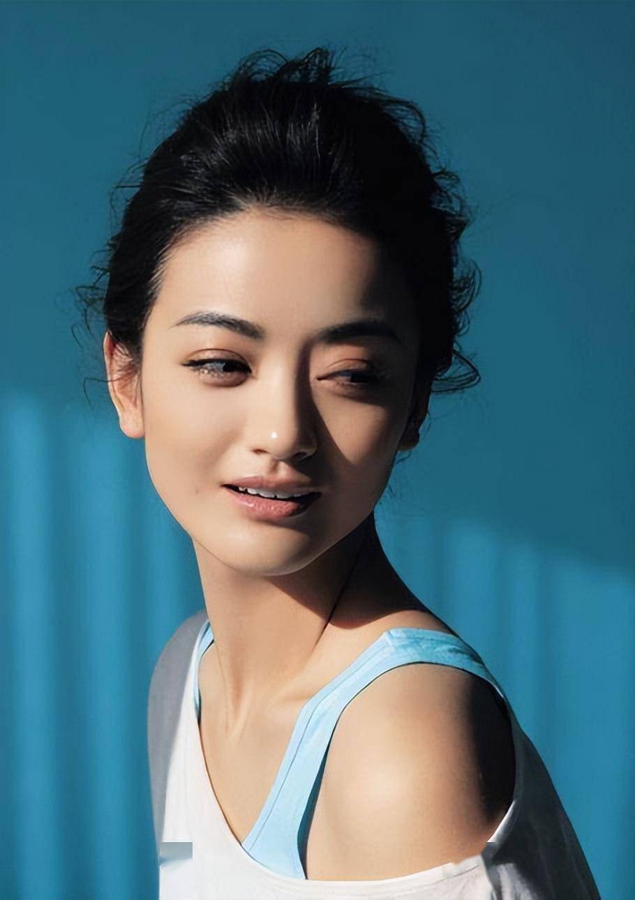演员朱杰:戏火人不红,从没有绯闻,看看老公是谁就知道