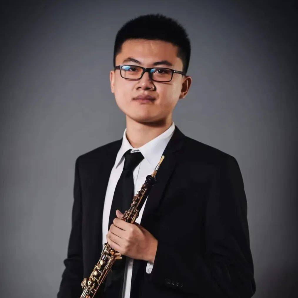 杨荻繁上海歌剧院交响乐团双簧管兼英国管演奏家王树一上海歌剧院交响