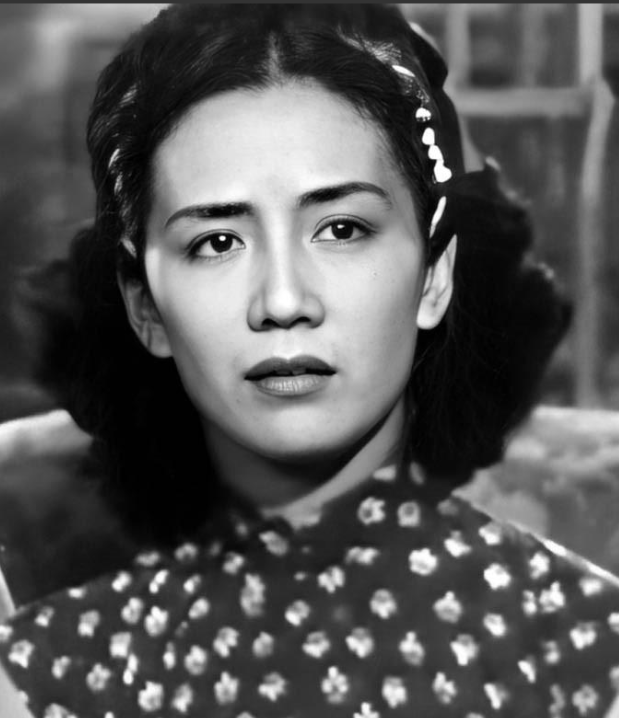 老电影中英年早逝的10位著名演员,都没有活过50岁,哪位最可惜_张莹