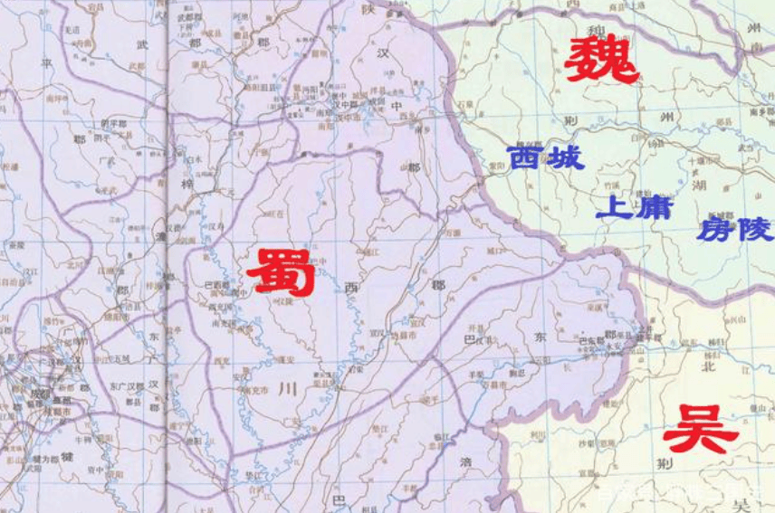 因为孟达所居的东三郡,西边紧邻益州的大门户汉中,北可直抵宛,洛,南部