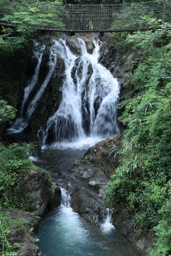 山间大溪水图片图片