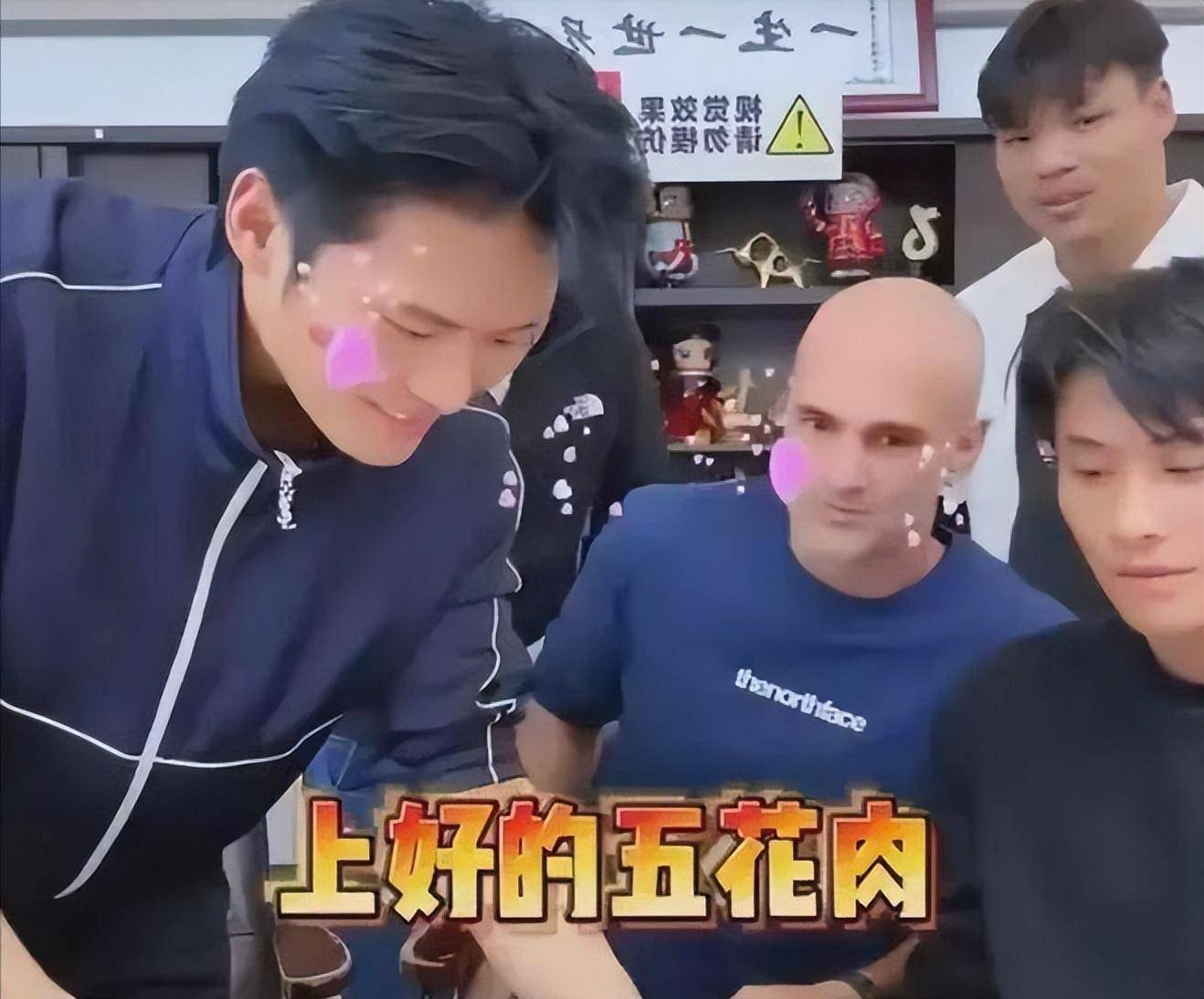 四大带货网红现状:辛巴账号封到520,小杨哥停播1个月掉粉76万