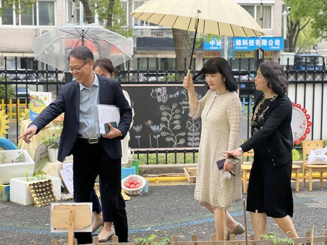 "在自然"中与儿童共生长——"学在港城 致敬课堂"