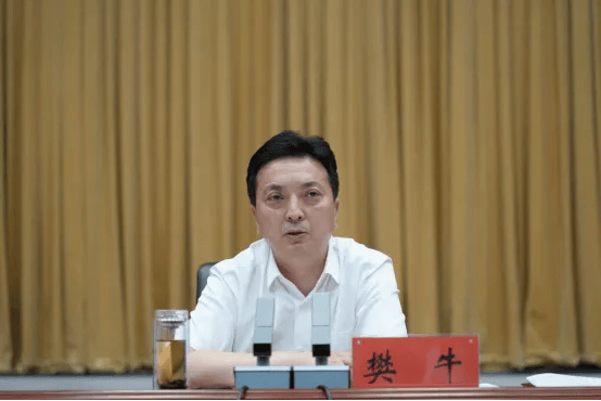 宛城区召开目标绩效考核奖惩暨大干二季度工作会议