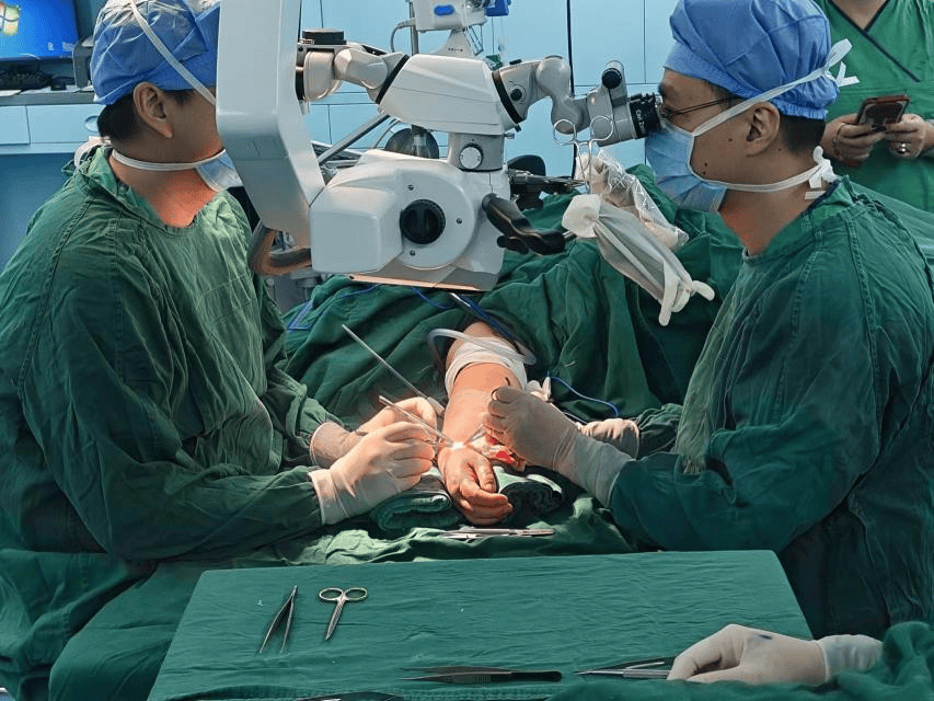 【医文医话】显微修复重建外科：淋巴回流障碍致肢体肿胀的治疗答疑