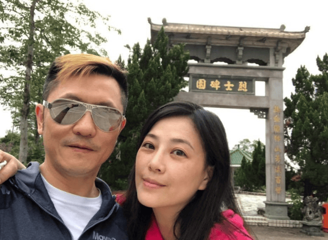 与老公婚后极恩爱