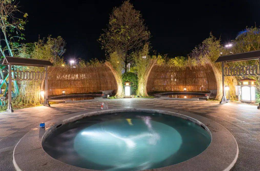 300 壕住⑤星新兴悦天下温泉酒店!顺德人度假人气新宠!全程食足5餐!