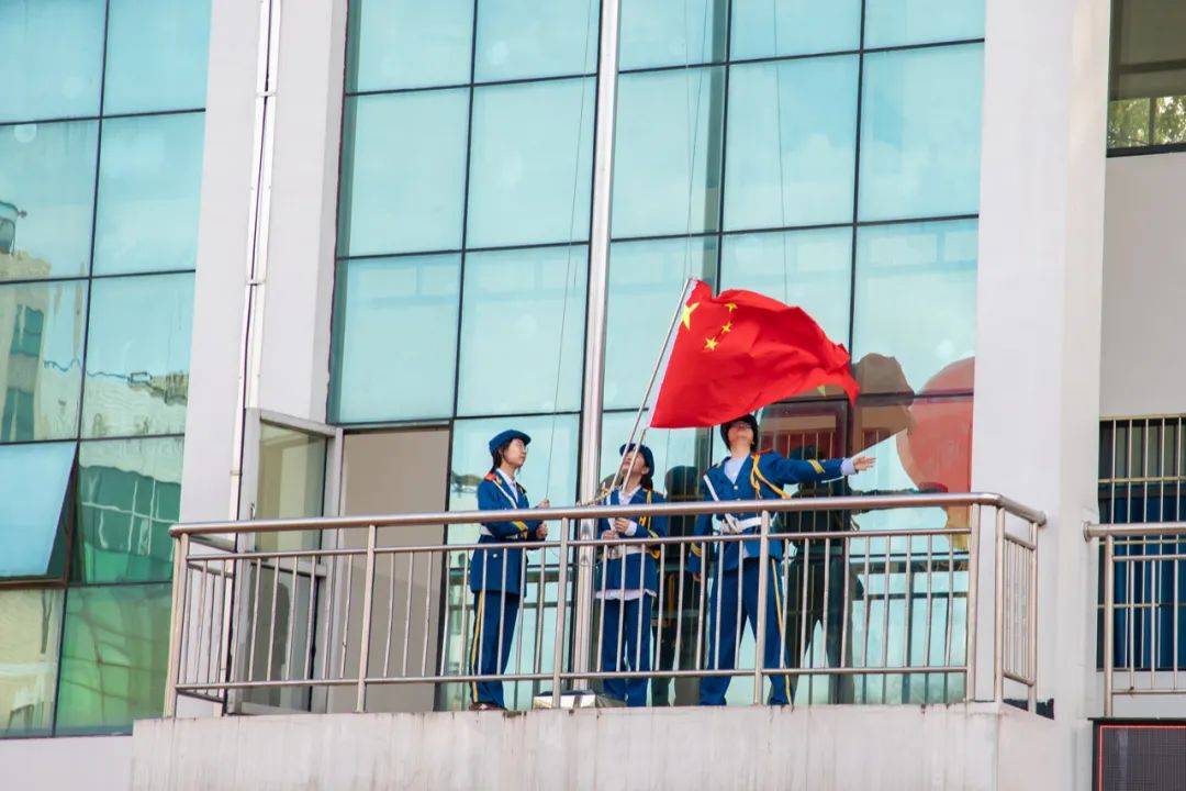 少年自当扶摇上,揽星衔月逐日光|株洲市八中举行高一,高二年级期中