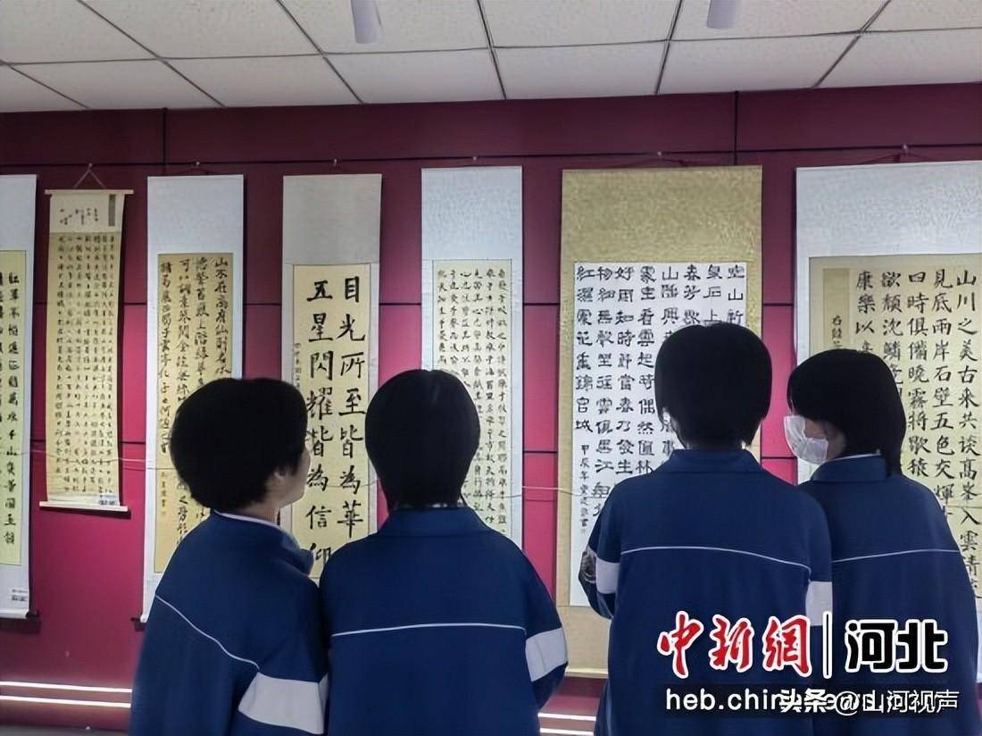 【高端媒体看邯郸】河北邯郸二十三中举办"春日画卷"美术作品展