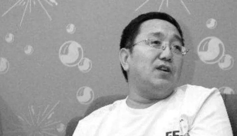 2婚娶小11岁丫蛋,47岁老来得女,风光背后有泪水_雅丹_女儿_郭世杰