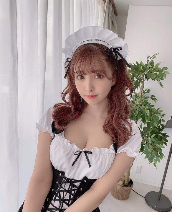 日本美艳动人的超人气女优三上悠亚，宣布引退av界