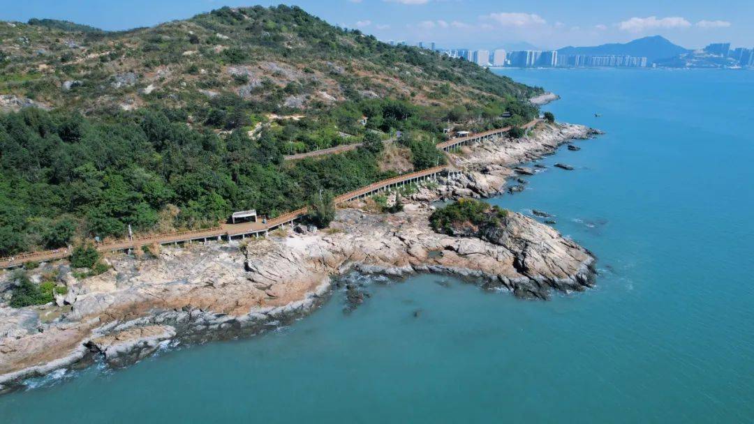 错峰去玩海~299元住惠州大亚湾90度海景房,户户大阳台,看海景,含自助