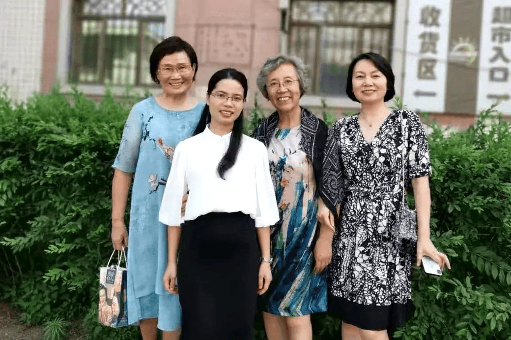 学生心中的那束光——刘敬圻老师