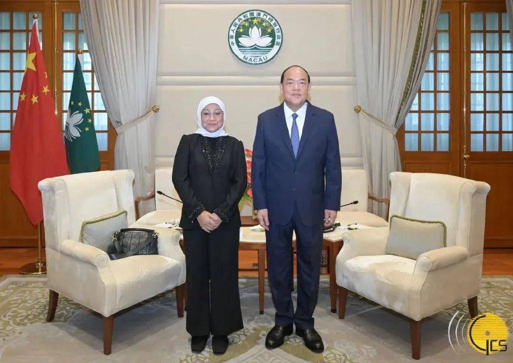 行政长官贺一诚与印度尼西亚劳工部部长伊达会面