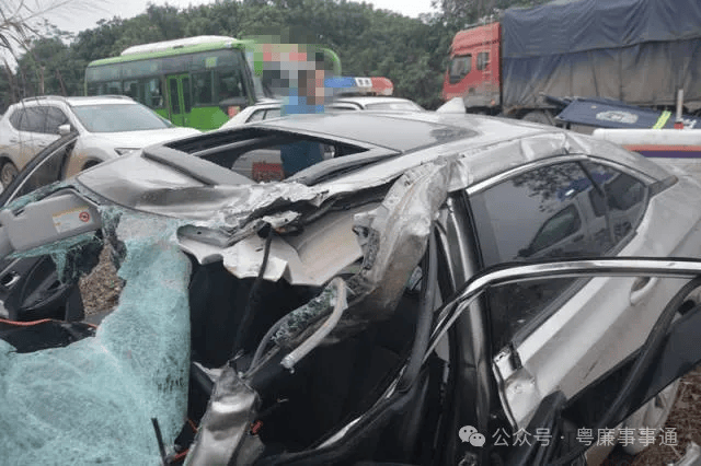 悲剧!廉江一男子无带安全带被从天窗抛出,再被轿车碰撞导致身亡
