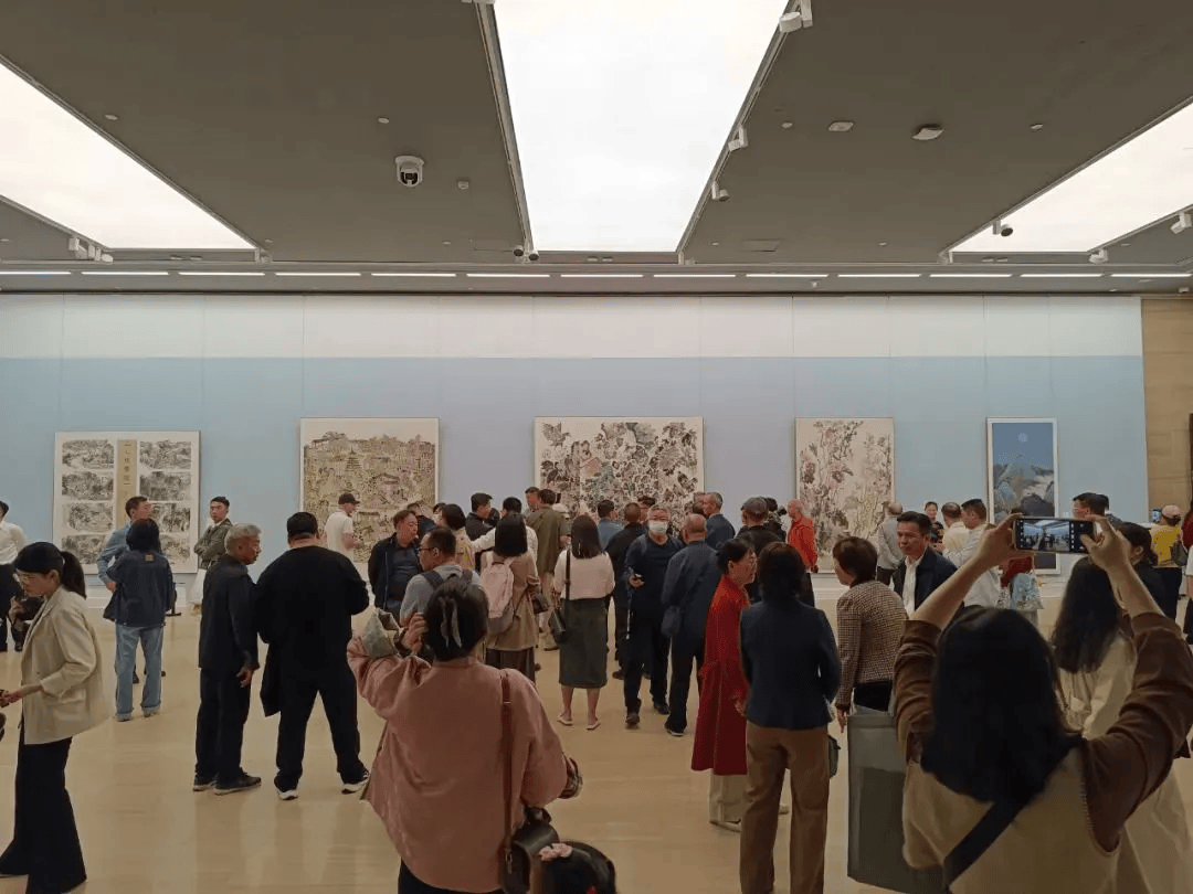 雅轩在线】聚焦·壮美广西——漓江画派二十年作品展在中国美术馆开幕