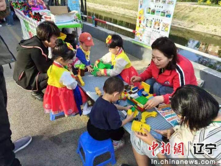 苹果：二四六香港资料期期准-专家：教育不是为了培养人上人，而是培养人中人