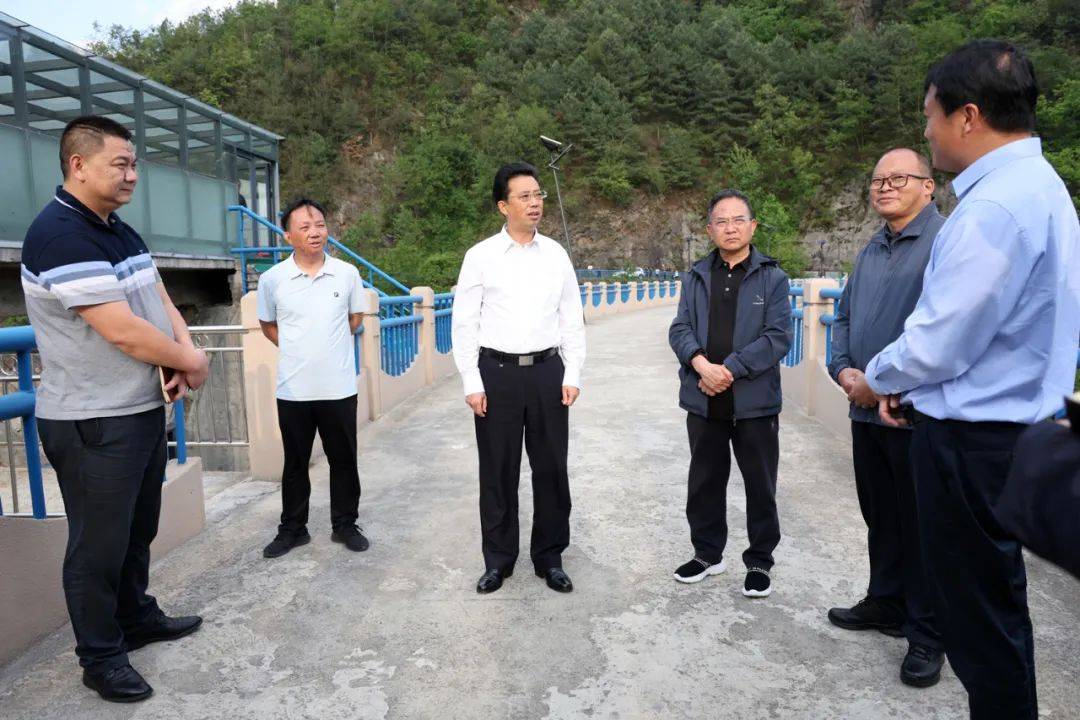 【时政要闻】张定超到水城区督导地质灾害防治和防汛备汛工作