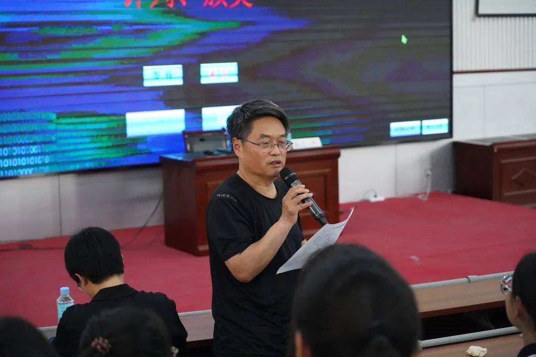 广饶一中第九届学生辩论赛成功举办