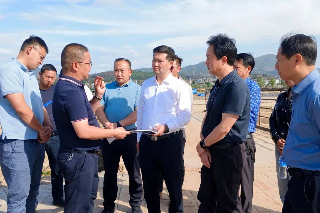 张洪坤,马晗调研"千万工程"实施情况