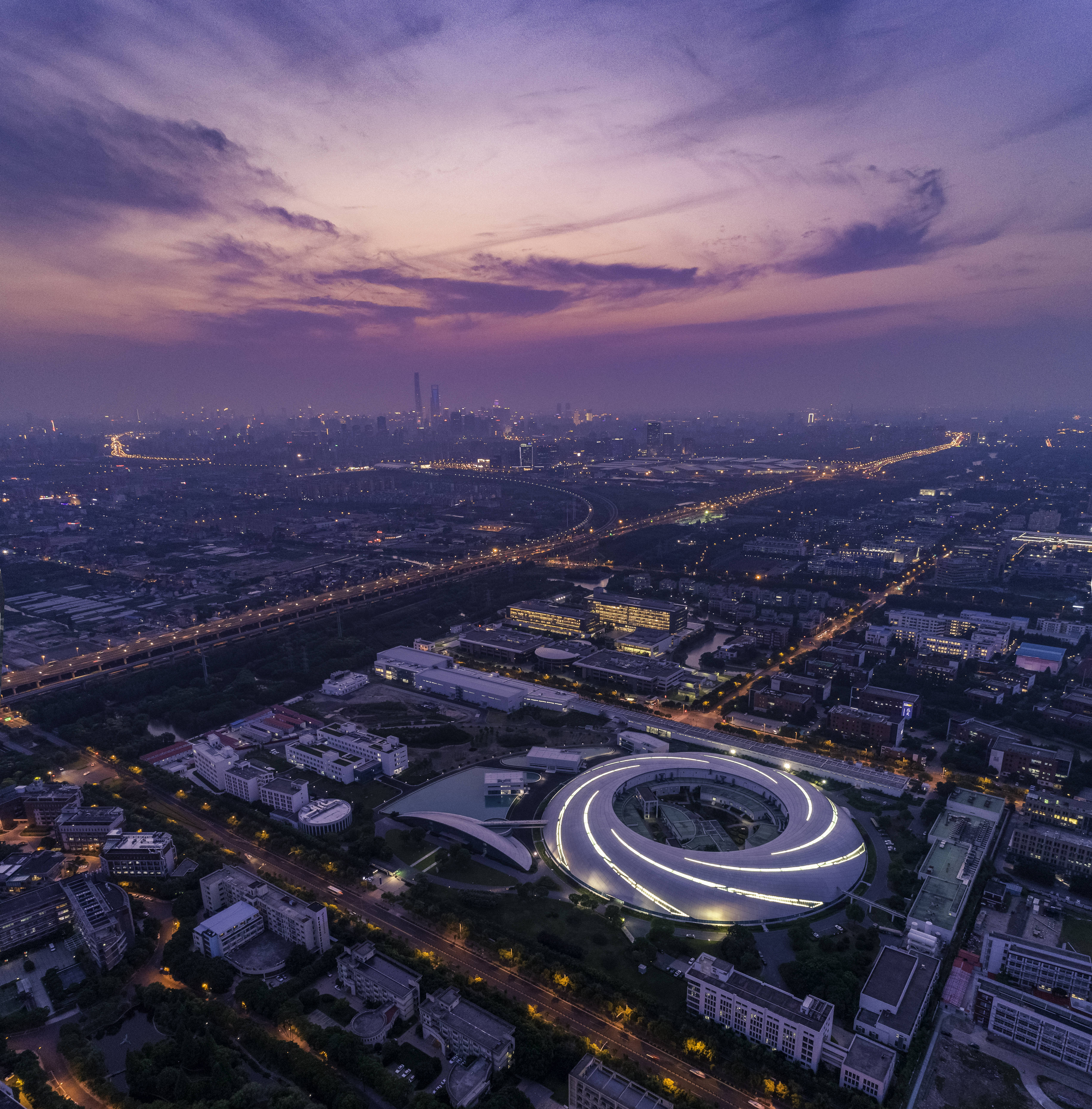 上海光源线站工程通过国家验收，上海光源综合能力实现跨越式提升