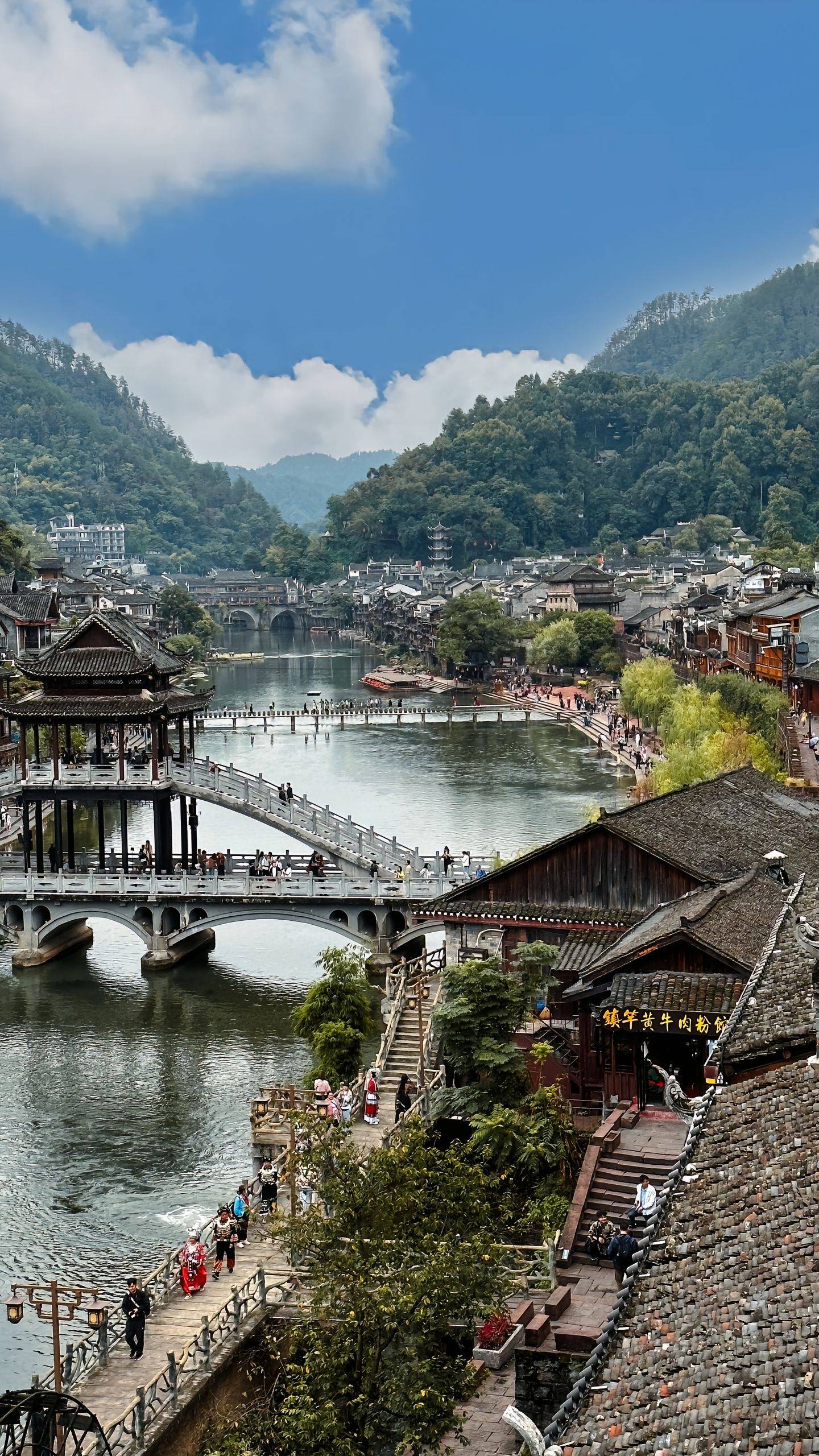 登封到张家界旅游攻略,需要多少钱 ,为你的旅行保驾护航