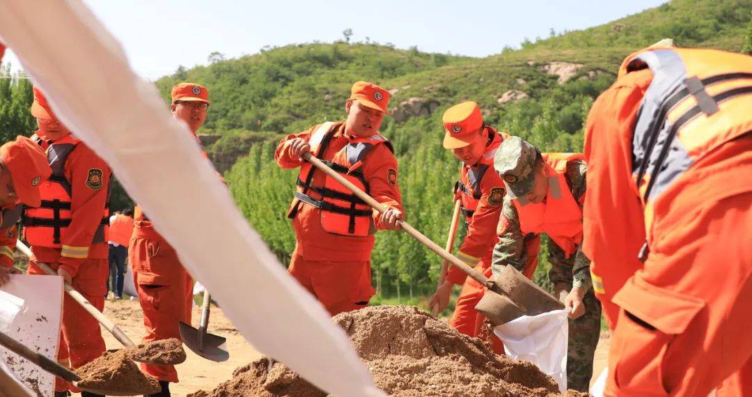 "汛"练有速,筑牢防线一我县开展2024年防汛综合应急演练