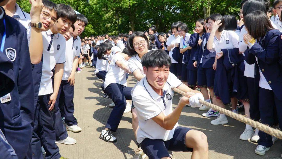 阳光运动 释放心灵——澄潭中学第十五届春季运动会