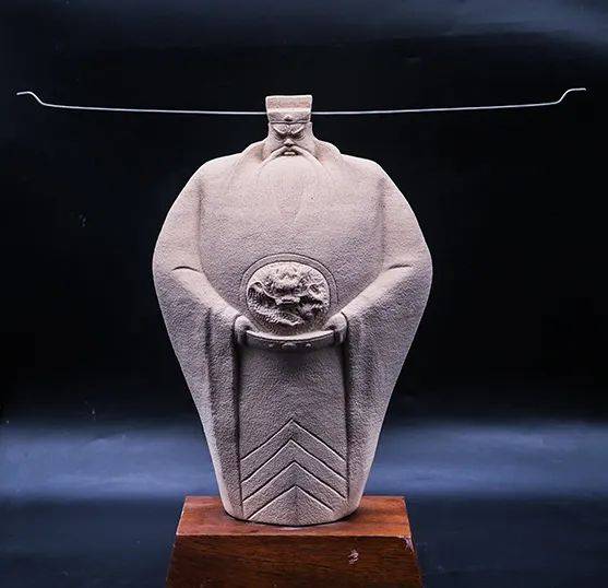 非遗传承"夫妻档" 石头上雕出万千世界